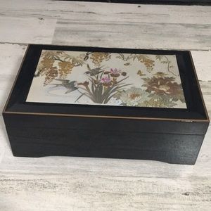 Vintage black acrylic bird scene on top musical jewelry box that plays Swan Lake